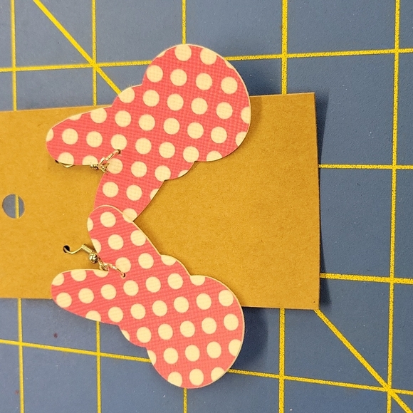 Easter Bunny Earrings - Picture 1 of 1